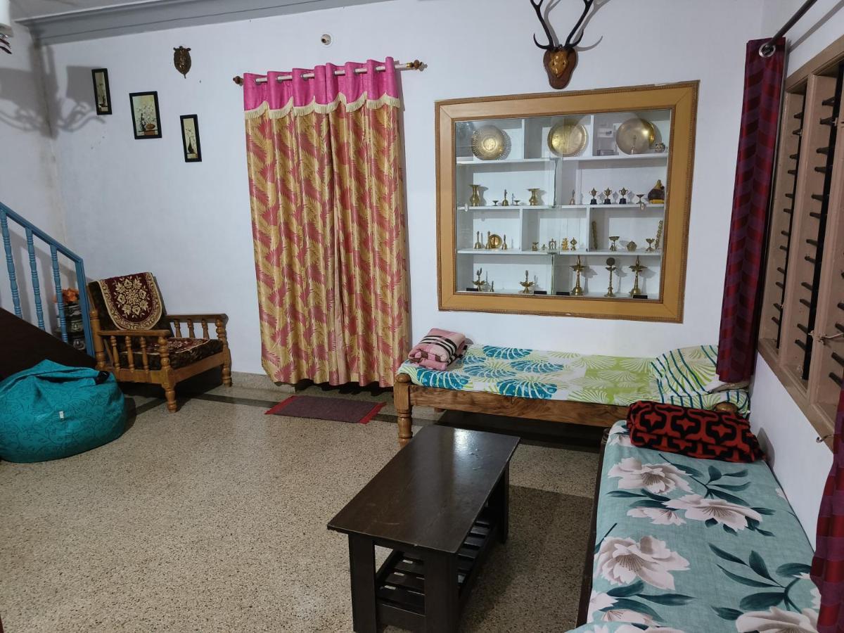 Bluebell Homestay Chikmagalūr Extérieur photo