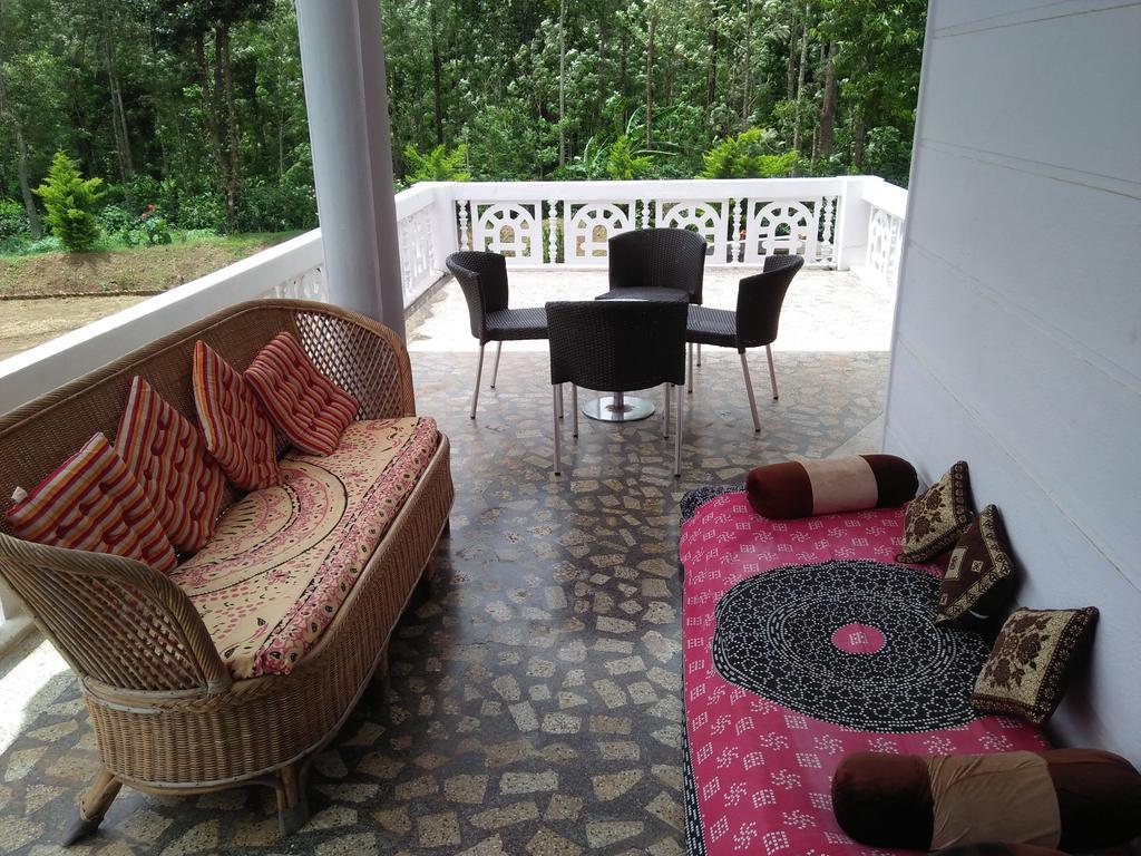 Bluebell Homestay Chikmagalūr Extérieur photo